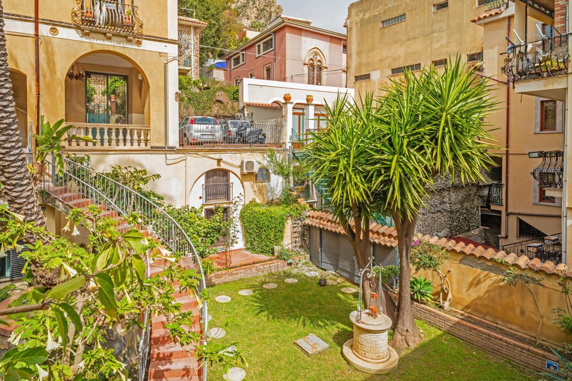Casa Florio Apartment Taormina Luaran gambar